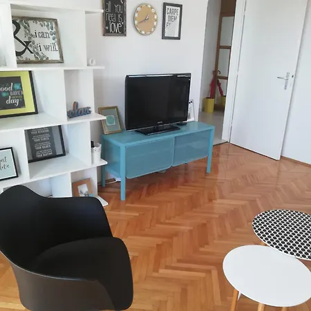 Apartment Star
